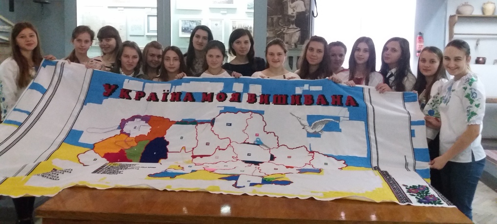 Студенти коледжу взяли участь у акції «Україна моя вишивана»
