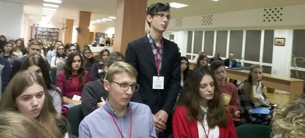 Студенти коледжу взяли участь у Молодіжному євроатлантичному безпековому форумі
