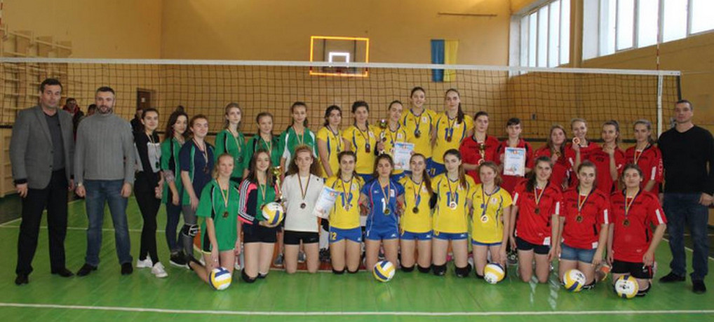 Команда Волинського коледжу НУХТ завоювала почесне ІІІ місце на чемпіонаті міста Луцька з волейболу
