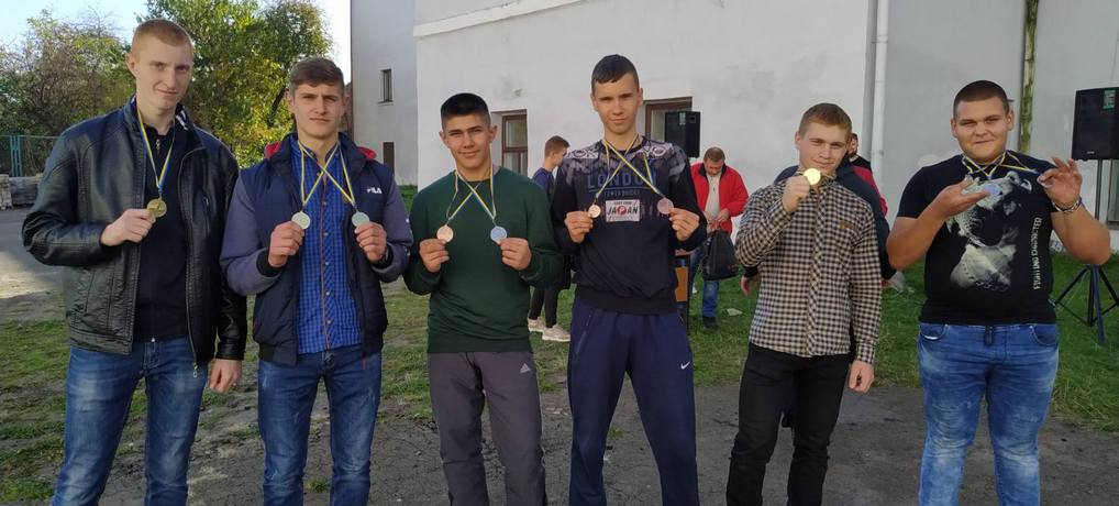 «Козацькі забави» Волинського коледжу НУХТ