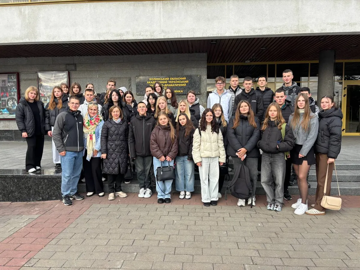 Всеукраїнська патріотична акція «Ланцюжок Незламності»