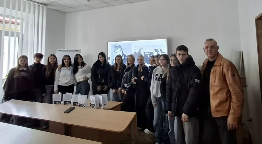 Правда і міфи визволення України: краєзнавчий вимір у підготовці фахівців з туризму