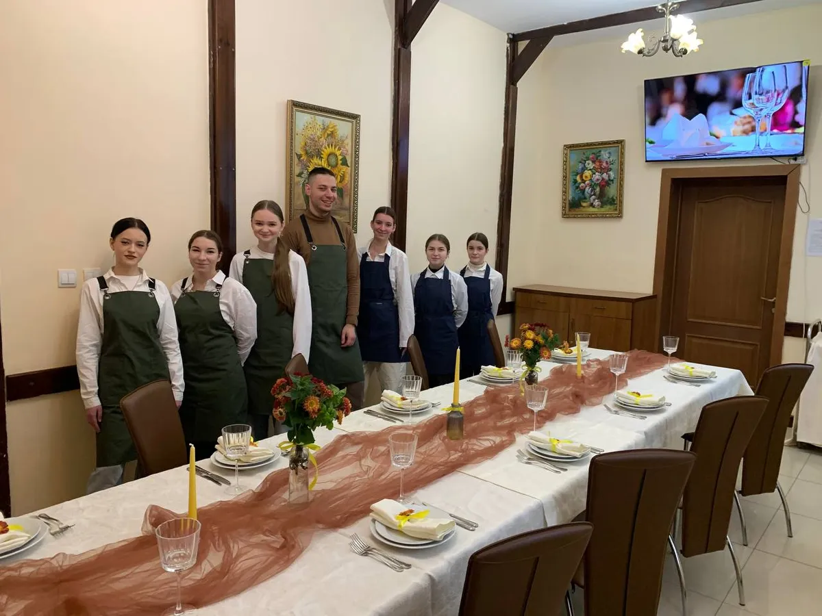 Цикл занять від стейкхолдера, професіонала-практика і випускника спеціальності «Готельно-ресторанна справа» Олександра Батієвича: нетворкінг-зустріч