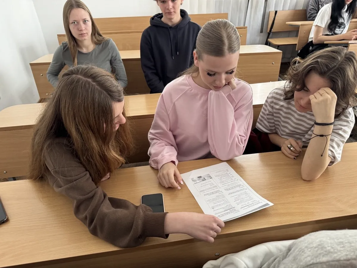 Обговорення кодексу честі коледжу